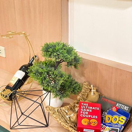 Lovely Unit With Free Wi-Fi & Netflix I Across Naia T3 Airport 马尼拉 外观 照片