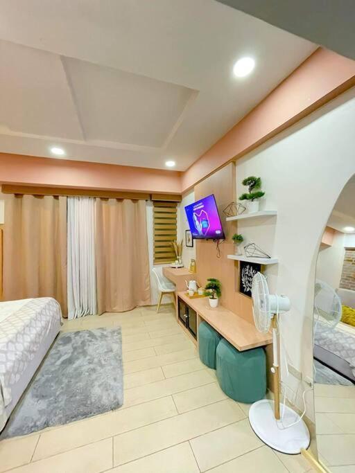 Lovely Unit With Free Wi-Fi & Netflix I Across Naia T3 Airport 马尼拉 外观 照片